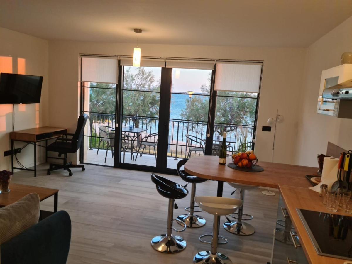 Appartments Akrapovic Vrsi Zewnętrze zdjęcie